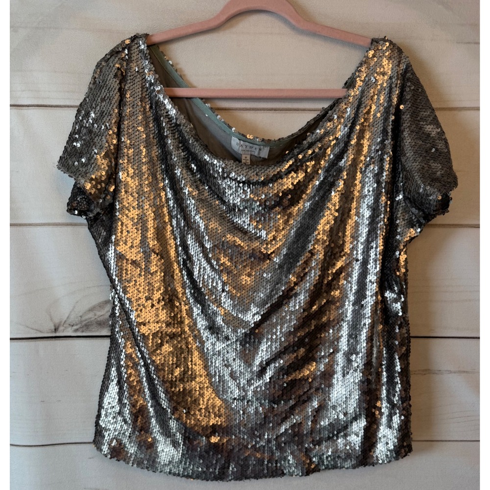 Hayden Los Angeles Silver Sequin Cowl Neck Draped Back Top H6635V Mens M
